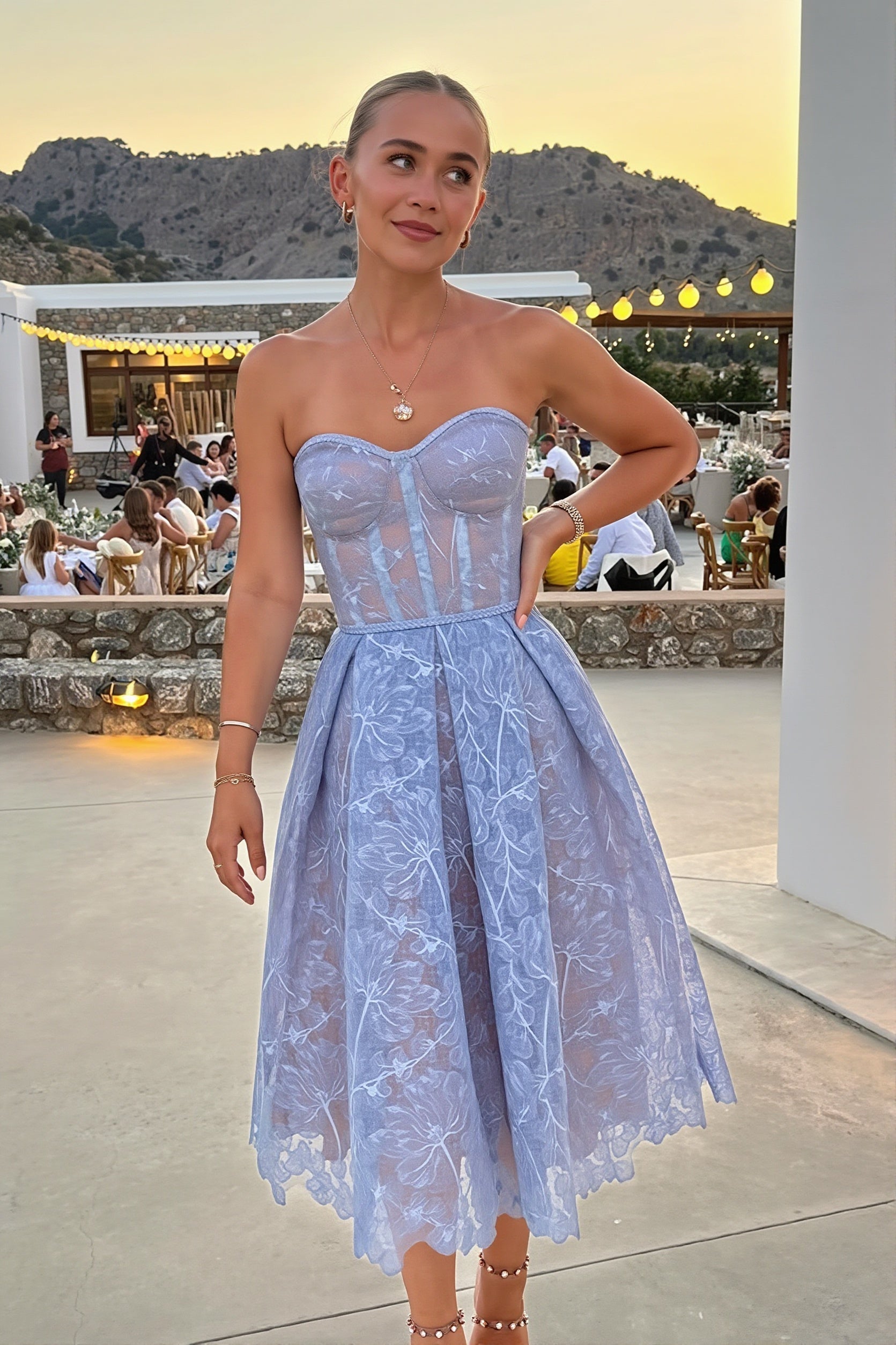 Elegant Lace Strapless Solid Midi Dress