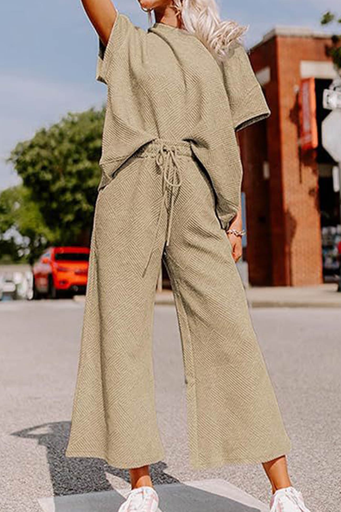 Solid Textured T-shirt Long Pants Set