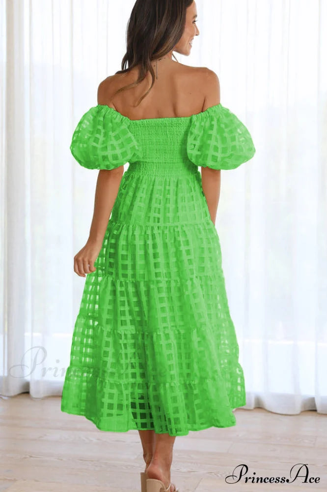 Gin Elegant Midi Dress