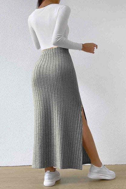 Solid Color Slit Knitted Skirt