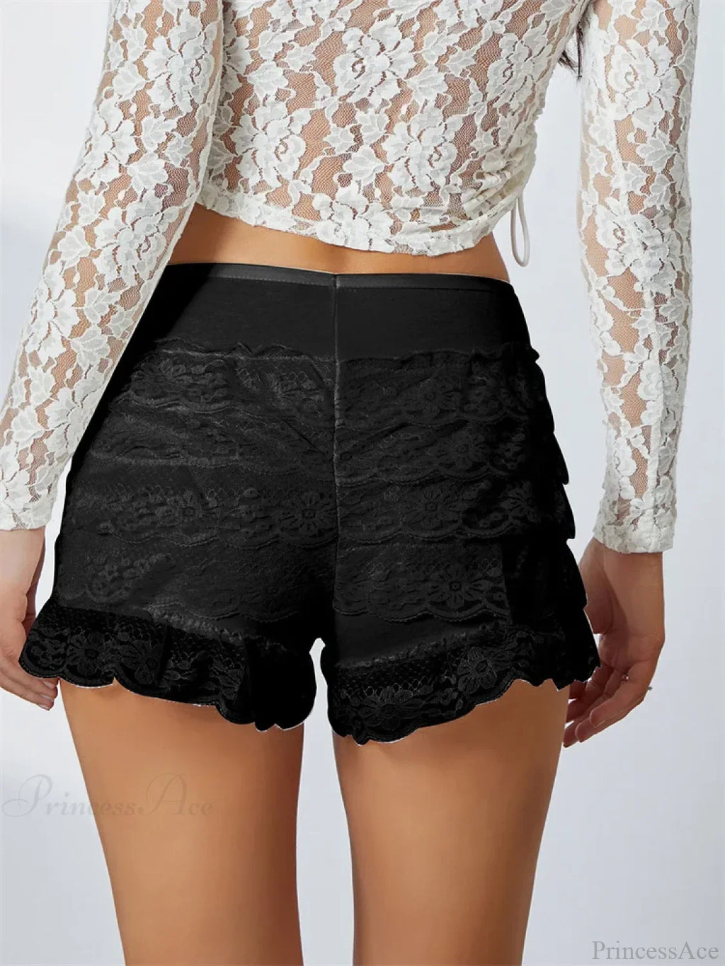 Lace Ruffled Privacy Protect Short