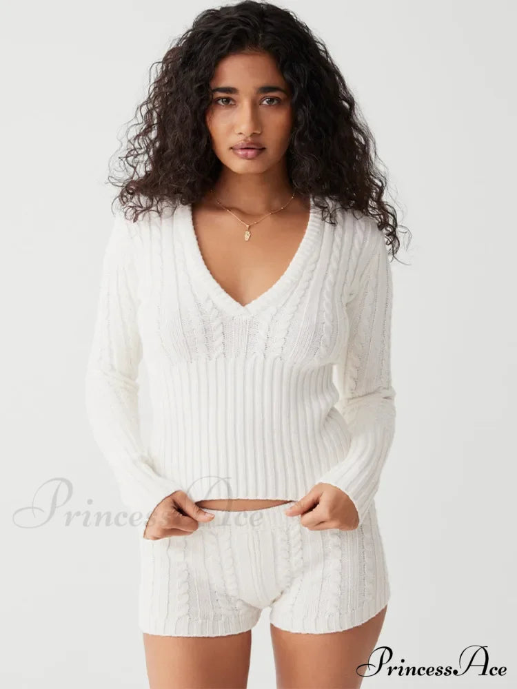 Long Sleeve Knitted V-Neck Graceful Hooded Sweater And Shorts Set
