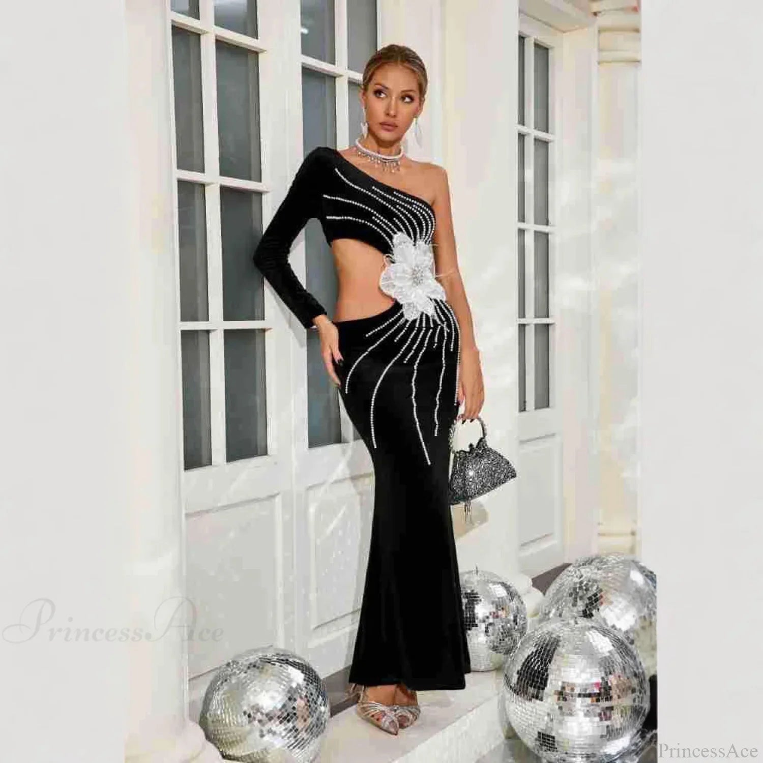 One Shoulder Pearl Embellished Elegant Prom Dress