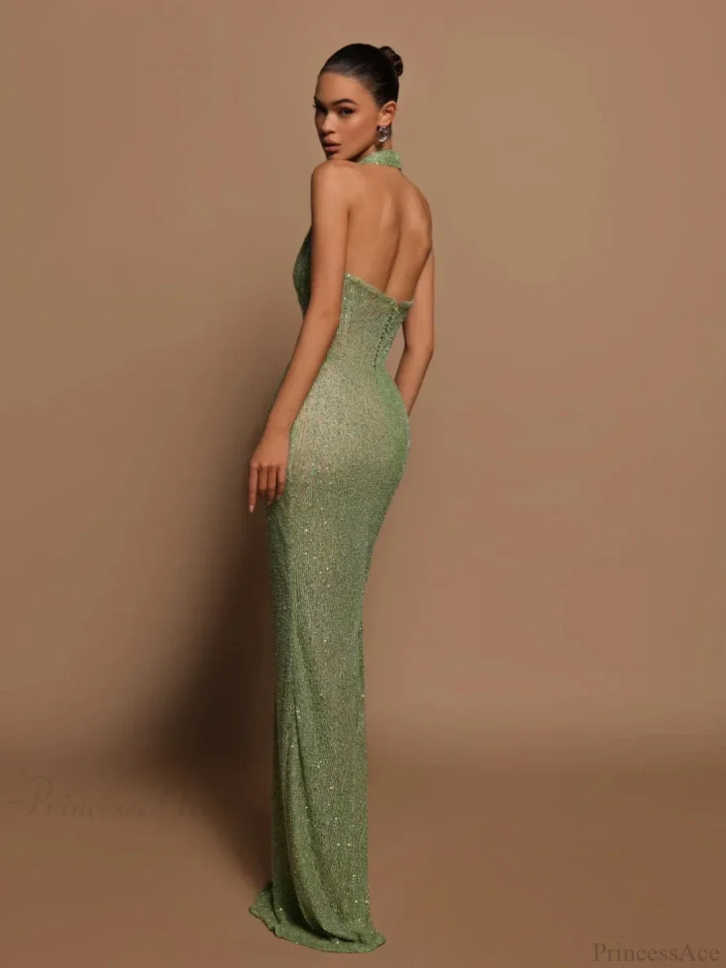 Sexy Halter Deep V Neck Sequins Green Sleeveless Backless Celebrity Party Dress