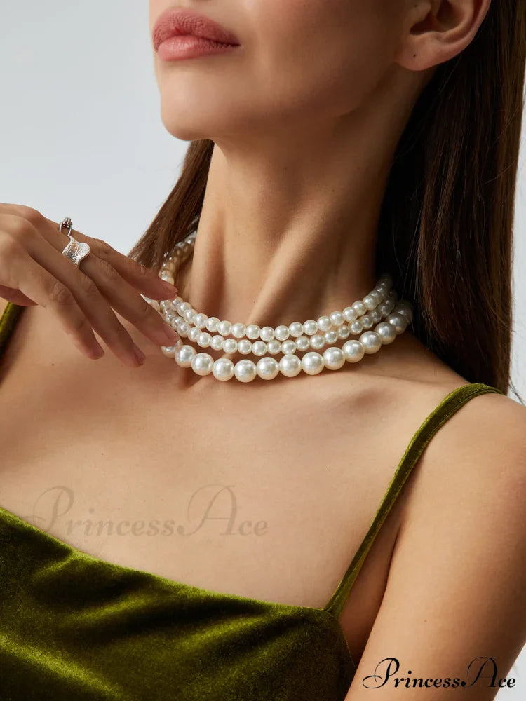 Elegant Layered Pearl Necklace